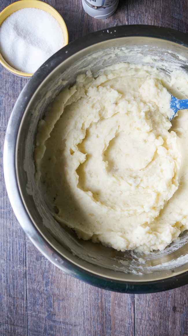 Garlic Ranch Mashed Potatoes. Use your pressure cooker to whip them up in only 10 minutes!