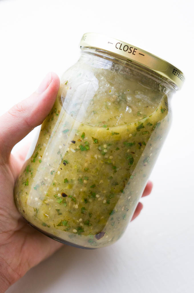 Roasted Tomatillo Salsa has all the fresh lime, cilantro, roasted garlic, and tomatillo vibes that you could ever need!