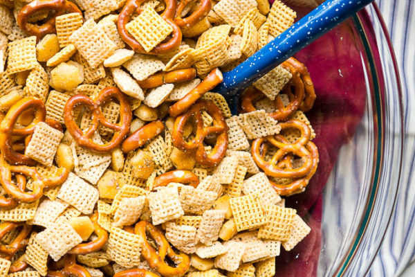 Slow Cooker Garlic Dill Snack Mix